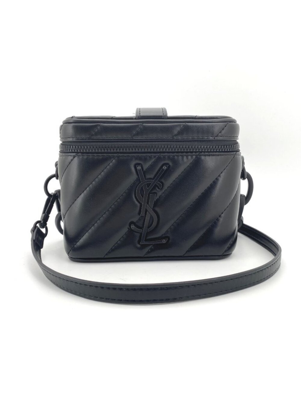 2026 VIP novelty YSL Beaute vanity bag - Very good condition
